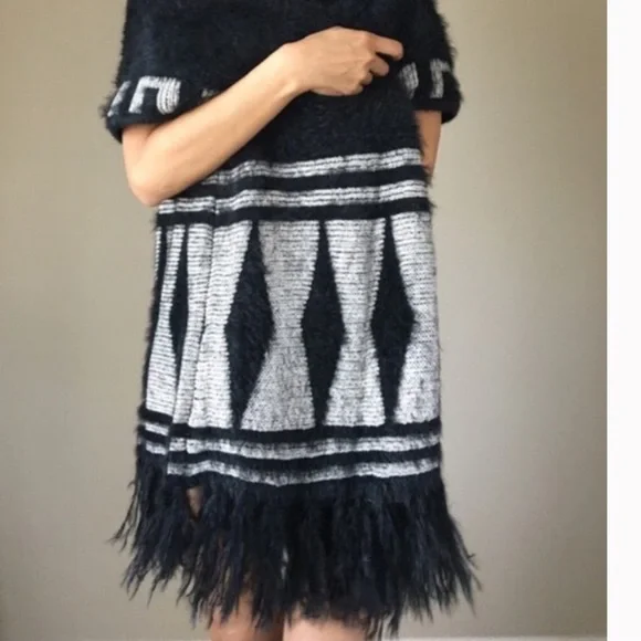 Sweater Cardigan - Picture 2 of 5